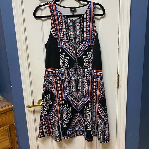 Mossimo A-line Geo tribal boho Dress With Zipper Front Closure sleeveless size L - Picture 2 of 9